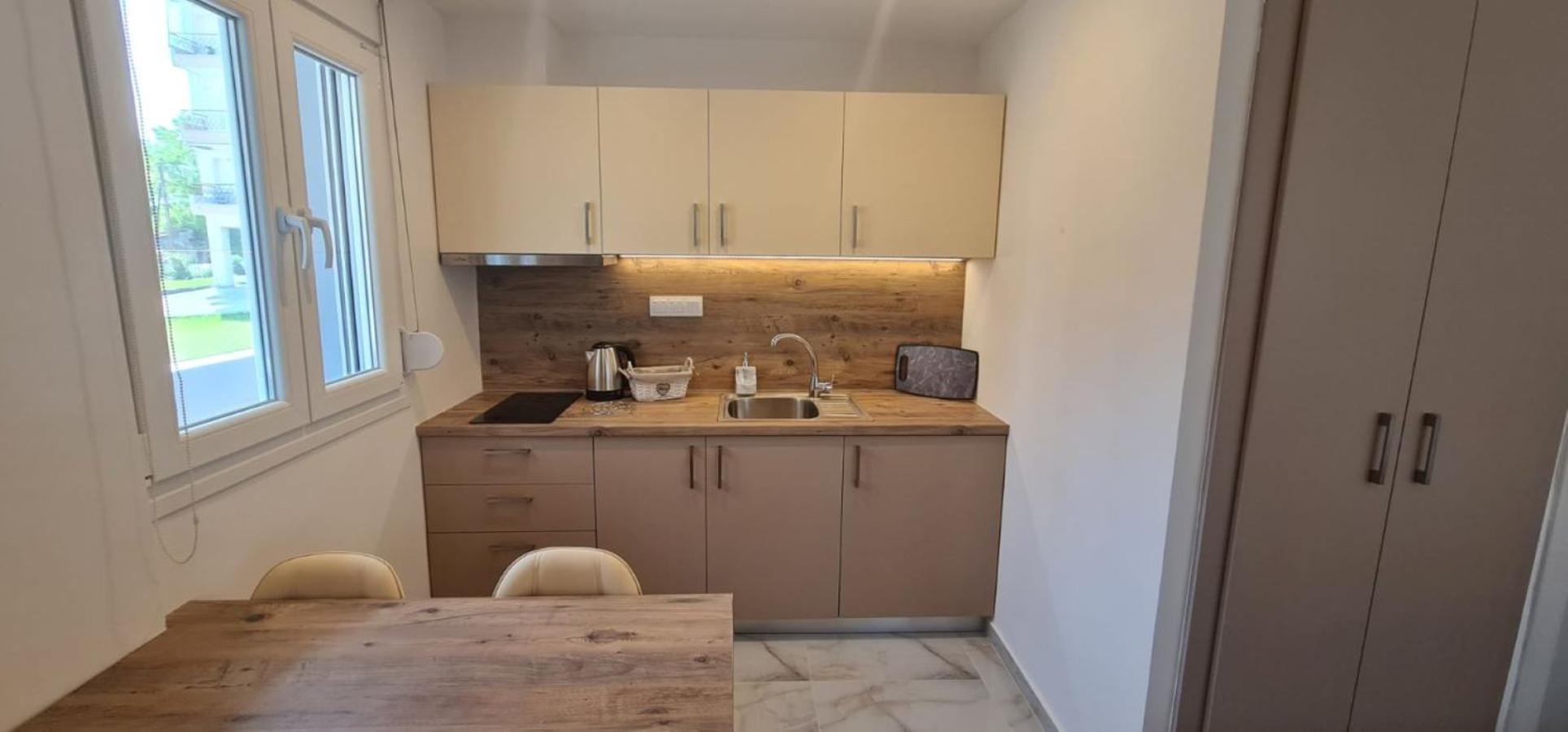 Z Elegant Apartamento Peraía